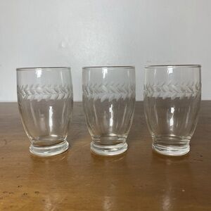 Vintage Anchor Hocking Laurel Pattern 5oz Footed Tumblers Discontinued Set Of 3